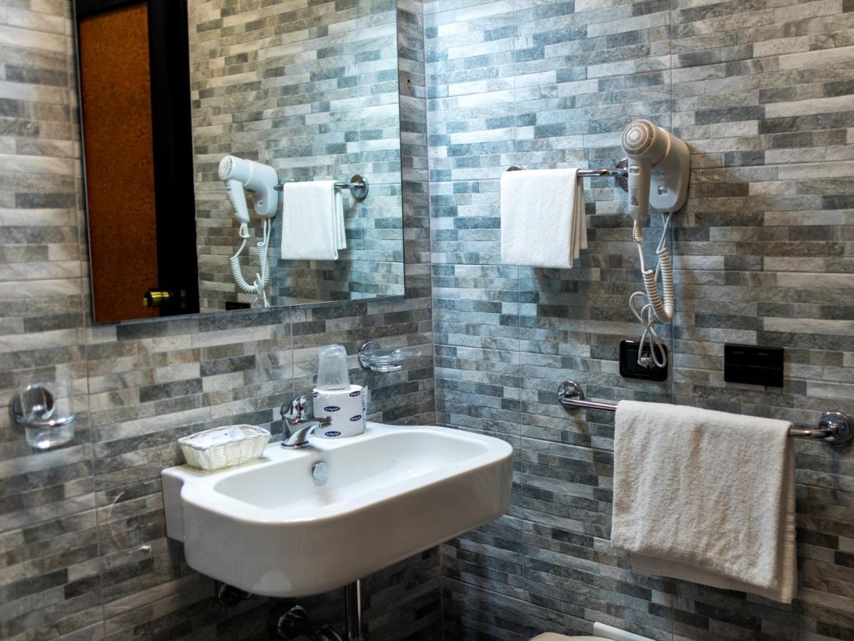 Hotel Scigliano Rossano Buitenkant foto